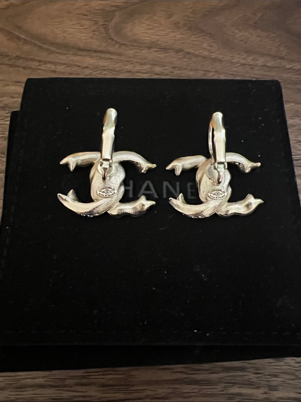 CHANEL Gold Crystal CC Drop Earrings - Picture 4 of 5